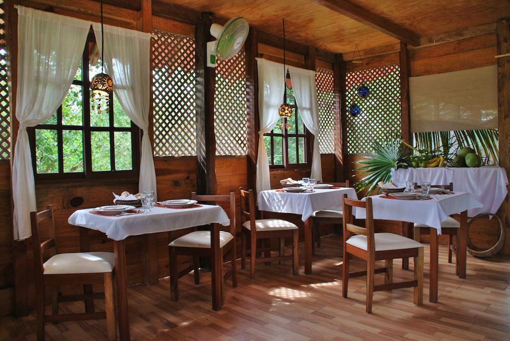 Hotel El Chital Raudales Bagian luar foto